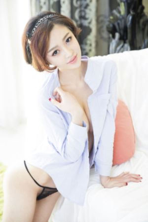 窗前的抚慰舞蹈